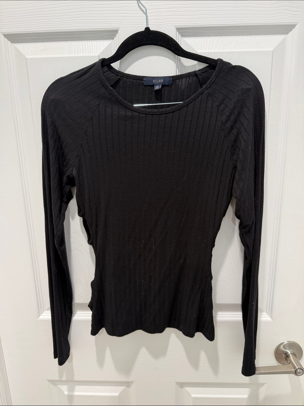 Eclair Black Ribbed Long-Sleeve Tee